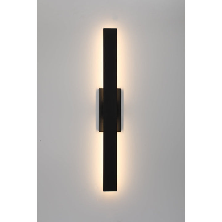 Davis LED Outdoor Wall Lantern in Black Savoy House