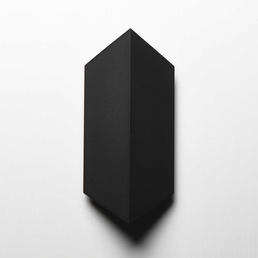 Fractal LED Wall Sconce in Black ET2