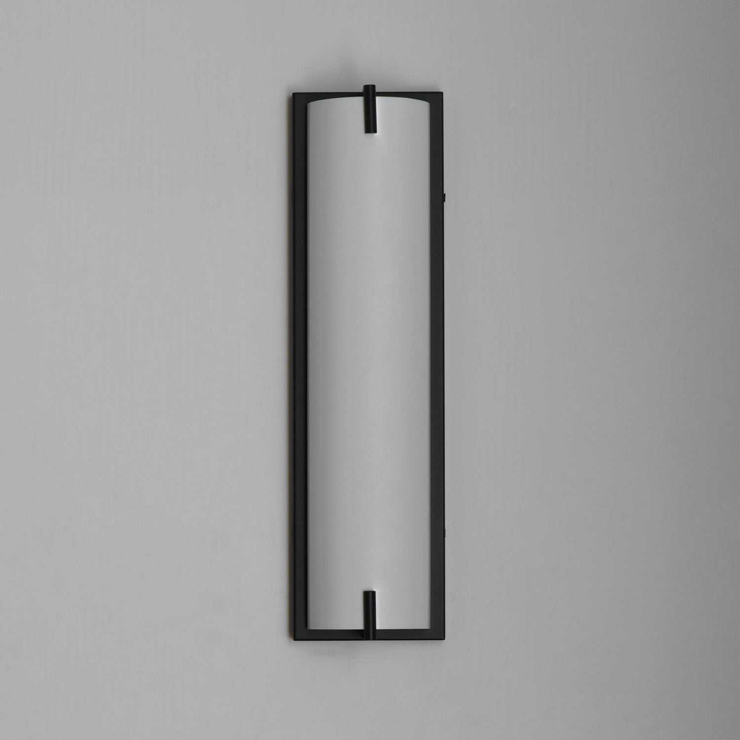 Alto LED Bath Sconce in Black ET2