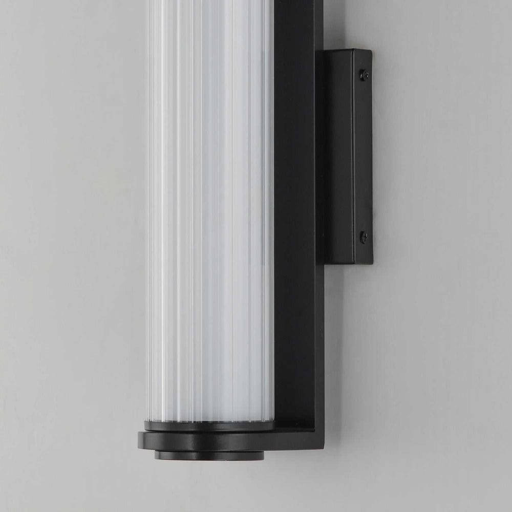 Vetra LED Wall Sconce in Black ET2