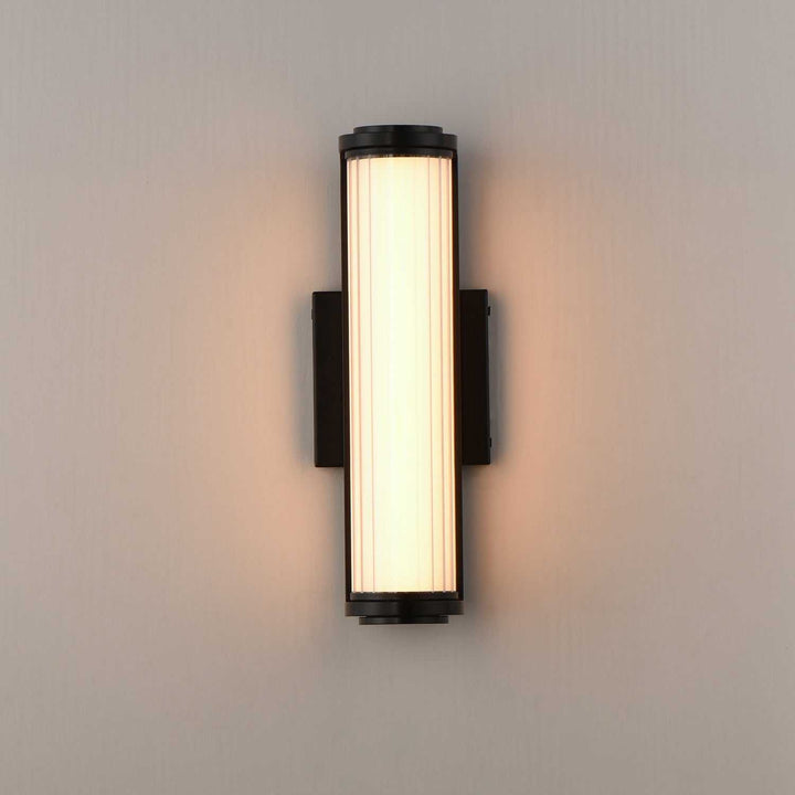 Vetra LED Wall Sconce in Black ET2